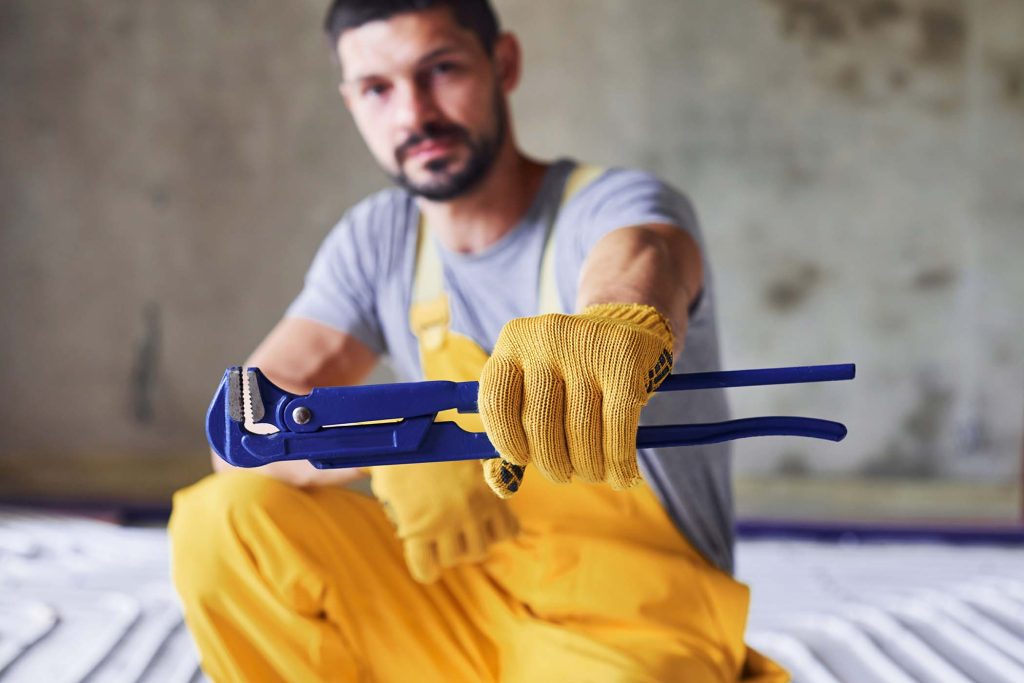 For homeowner, by handymen